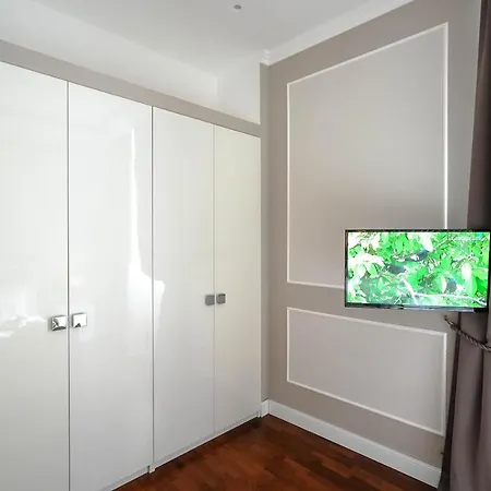 Piazzetta Apartment