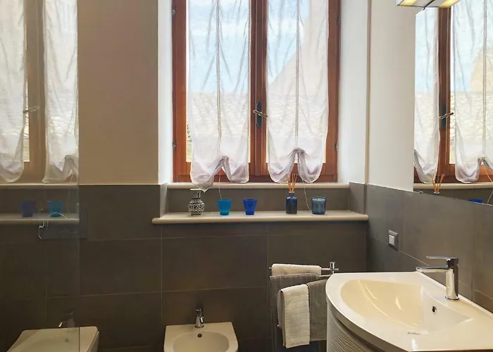 Piazzetta בית הארחה